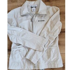 Columbia Omni Shade Lightweight tan and white striped Women's Jacket Size Medium